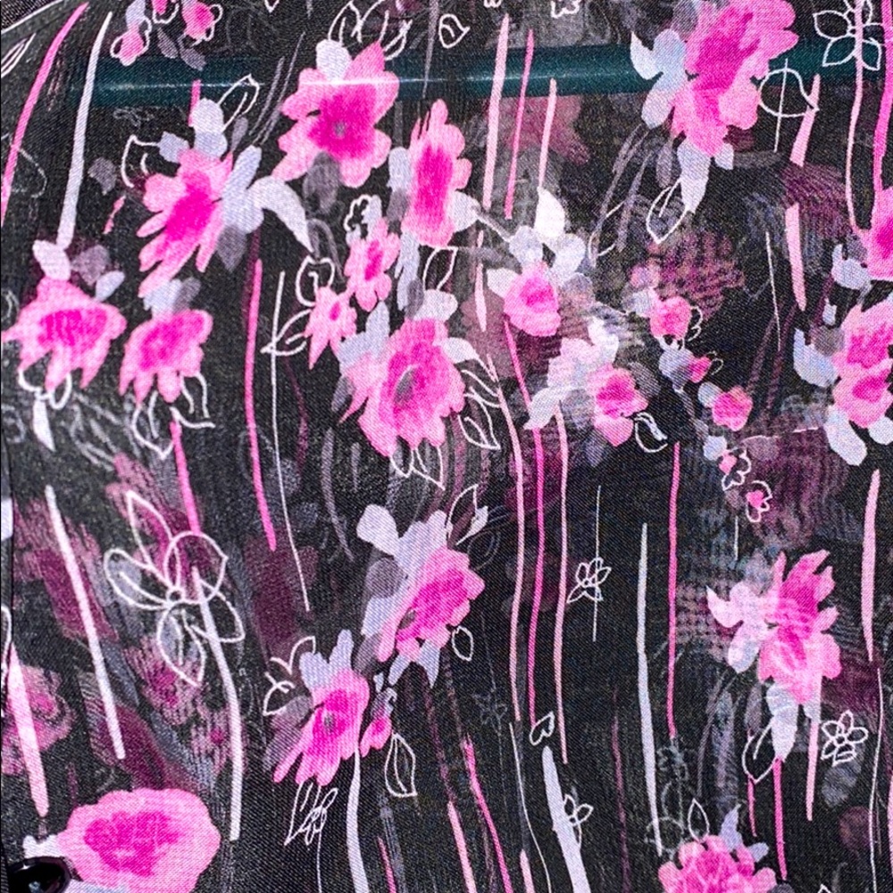 Flower Blouse - Picture 2 of 4